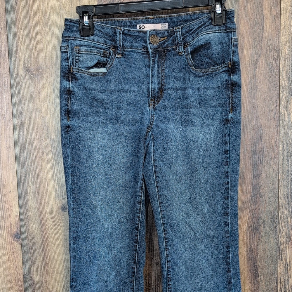 SO Women's Low Rise Boot Cut Jeans 3/26W                           M119